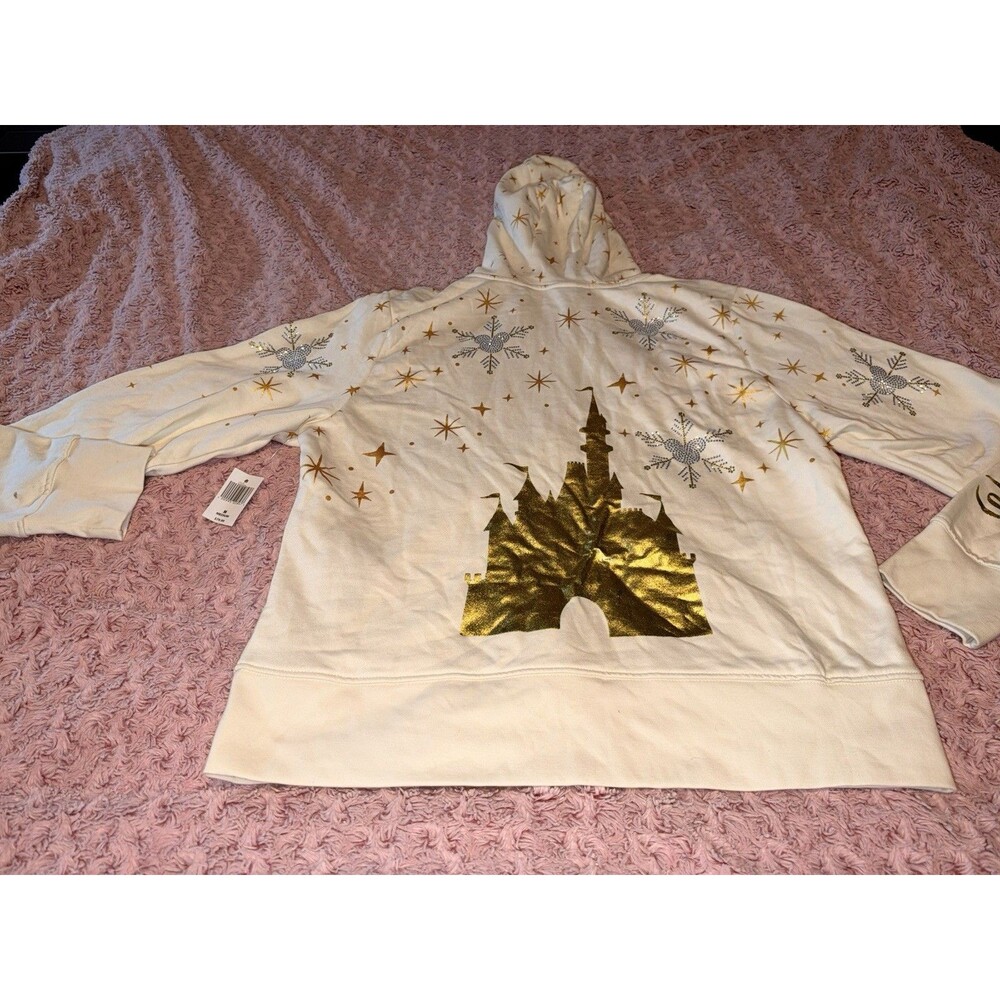 Walt Disney World 2025 Holiday Christmas Hoodie Jacket M NWT Castle Cream Snow - Picture 1 of 4